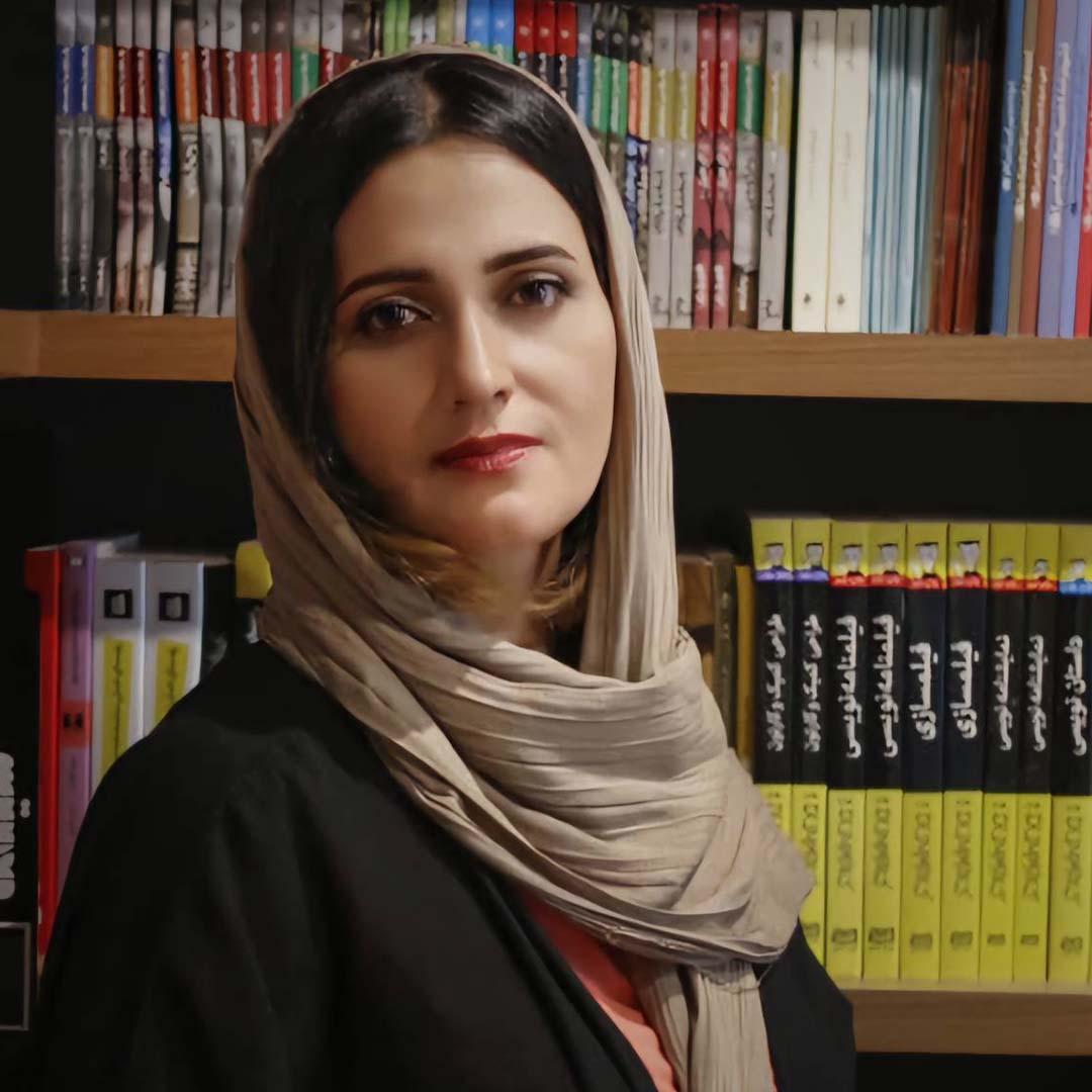 تارا برزی «باران نم‌نم خواهد بارید» را روی صحنه می‌برد